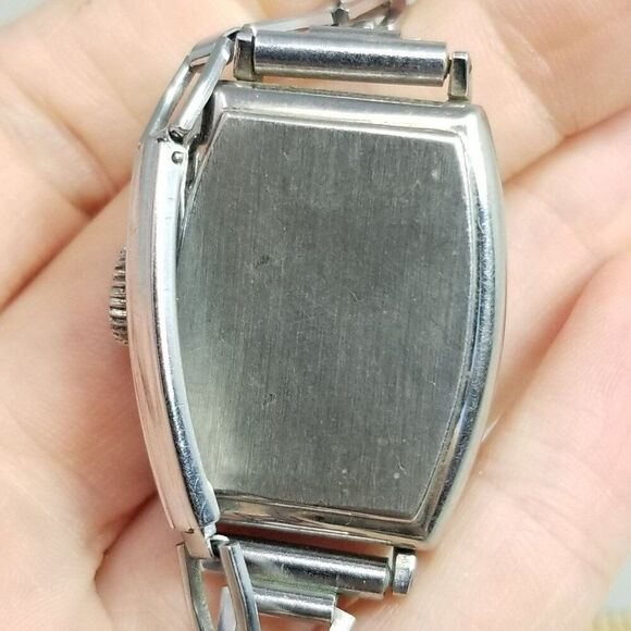 Vintage New Haven Jewelry Watch, Silver Tone Case, AS IS Parts Repair - Picture 3 of 7